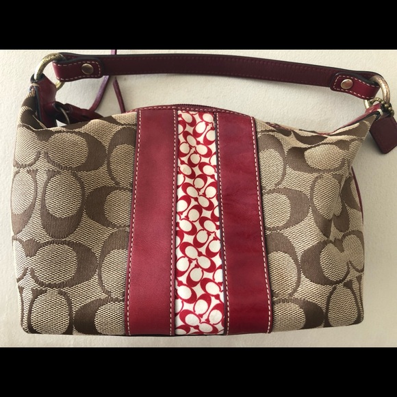 Beautiful Authentic ♥️COACH♥️ Small Purse - Picture 1 of 13